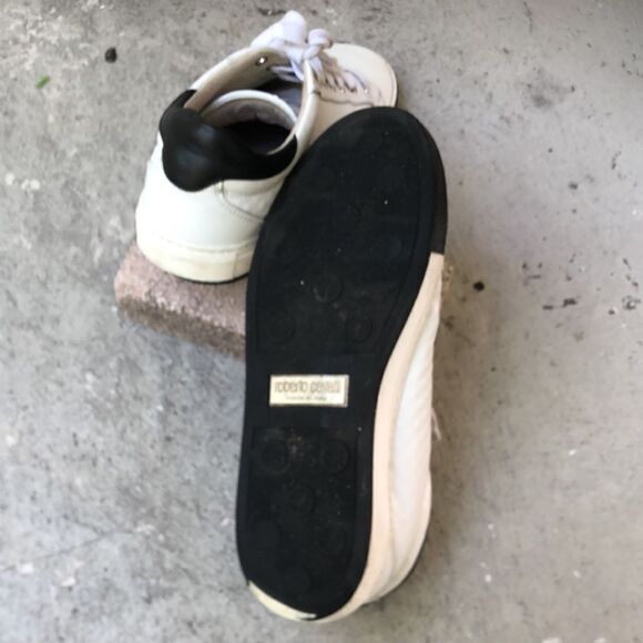 Roberto Cavalli leather embossed sneakers - Picture 7 of 14